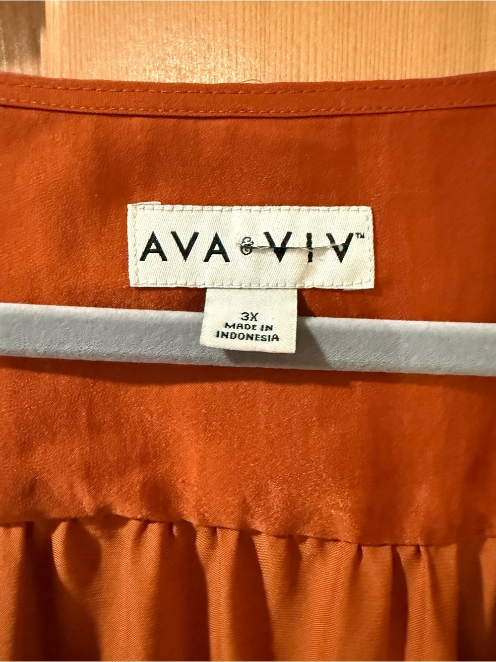Ava & Viv Rust Button-Front V-Neck Blouse - Picture 2 of 2